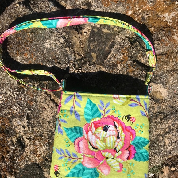 New, handmade, Tula Pink moon garden crossbody purse - Picture 3 of 7